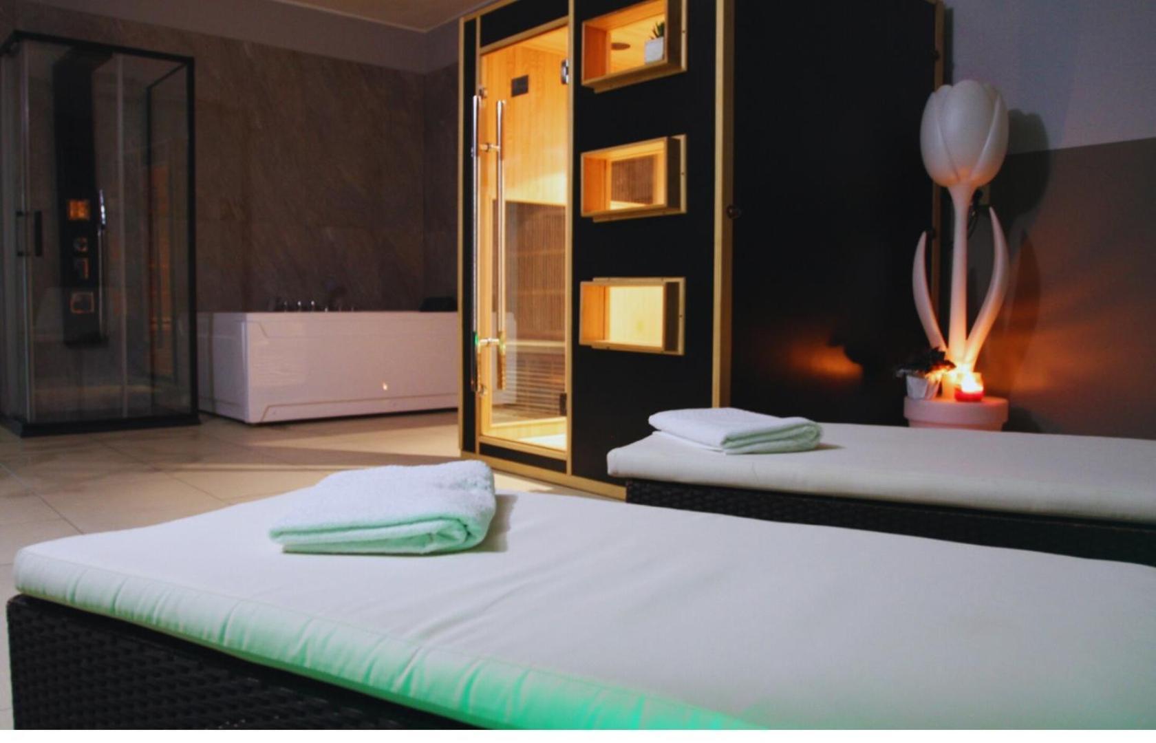Happy Hotel Atelier Gardone Riviera Centro & Beach 외부 사진